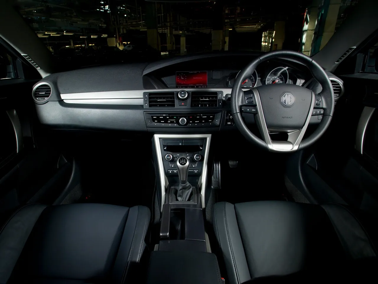 MG 6 (2011) – interiér