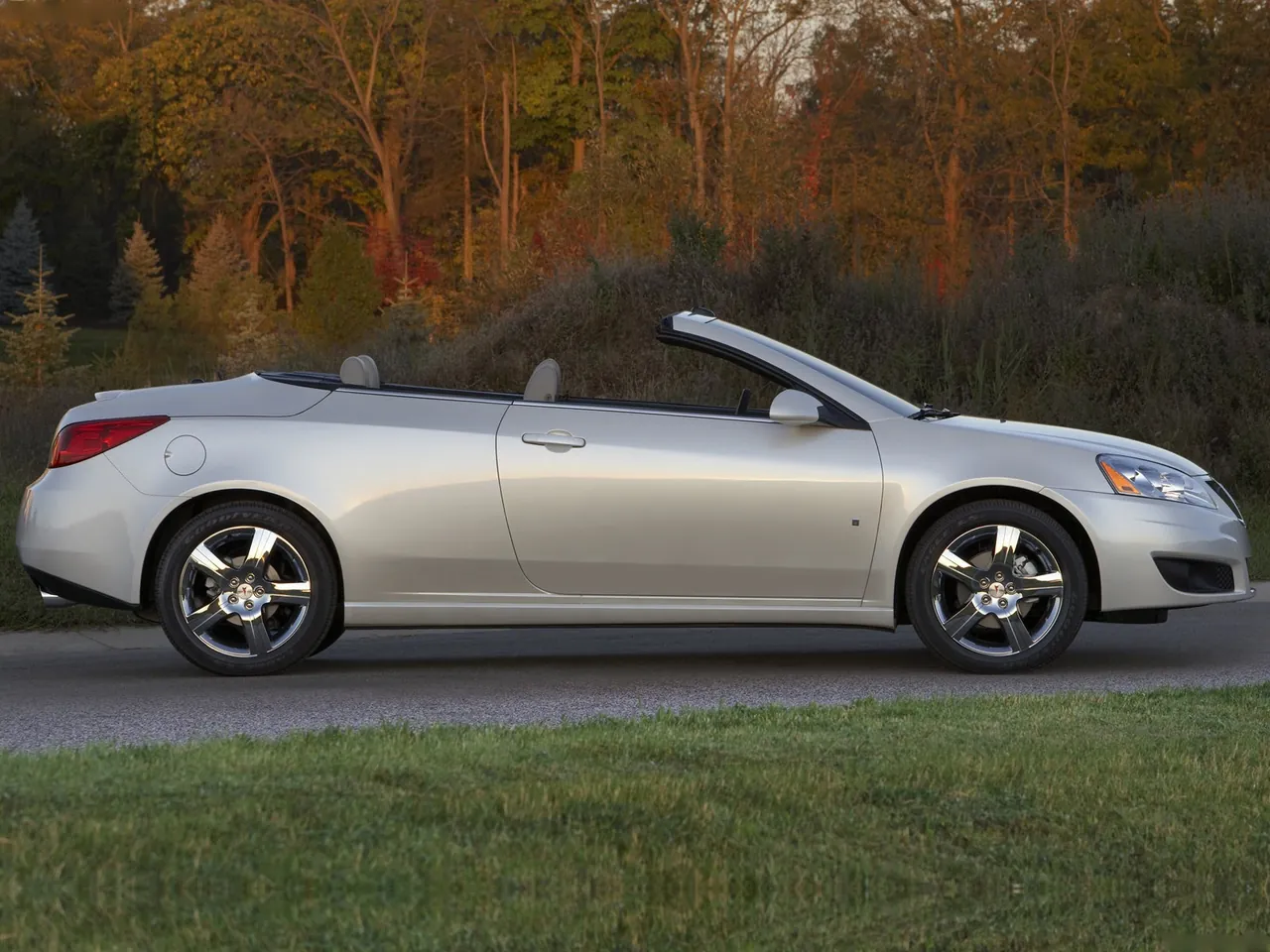 Pontiac G6 Convertible (2009) – boční profil