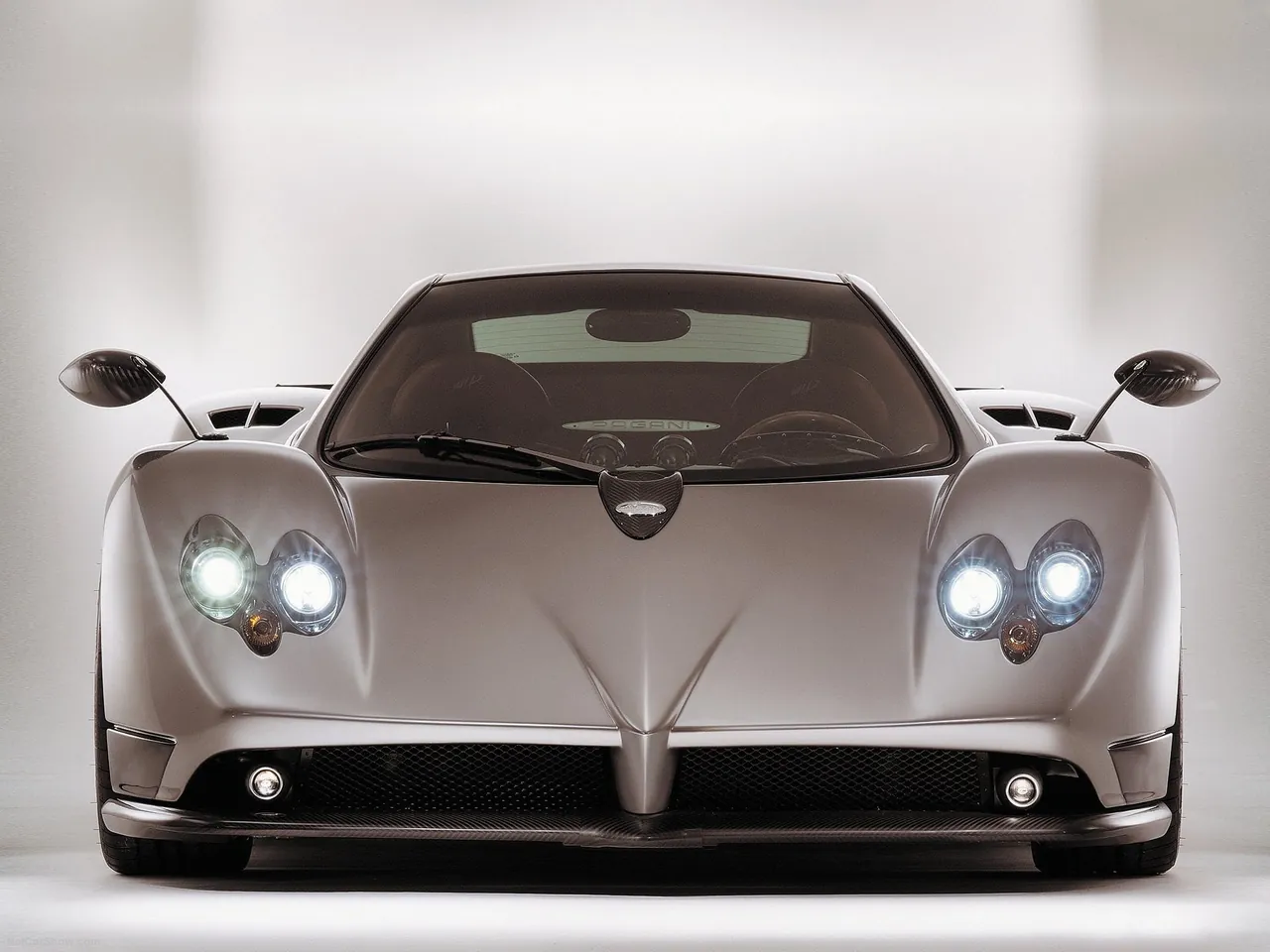 Pagani Zonda F (2005) – zepředu