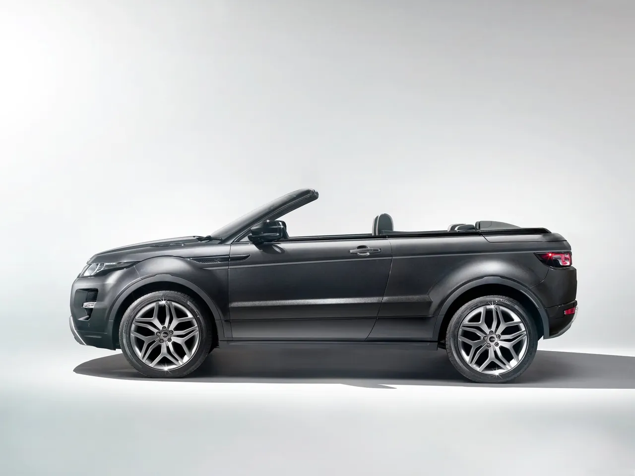 Land Rover Range Rover Evoque Convertible Concept (2012) – boční profil