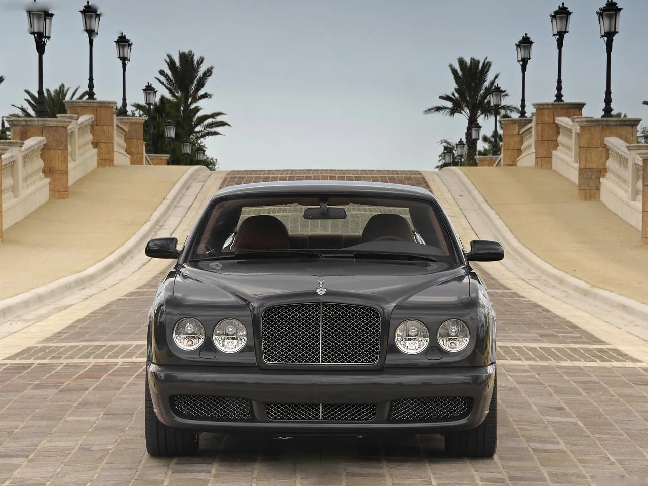 Bentley Brooklands (2008) – zepředu