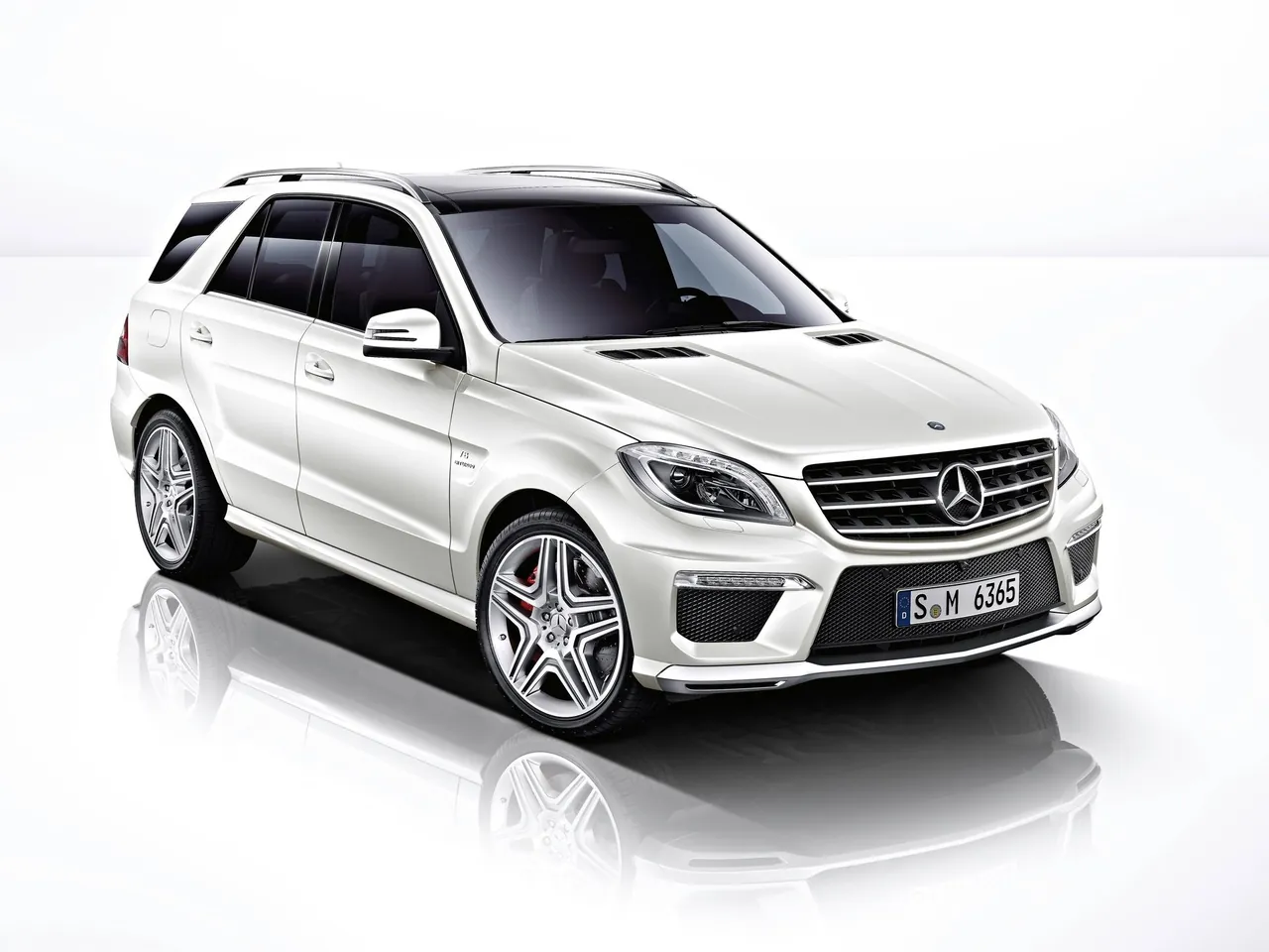 Mercedes-Benz ML63 AMG (2012)