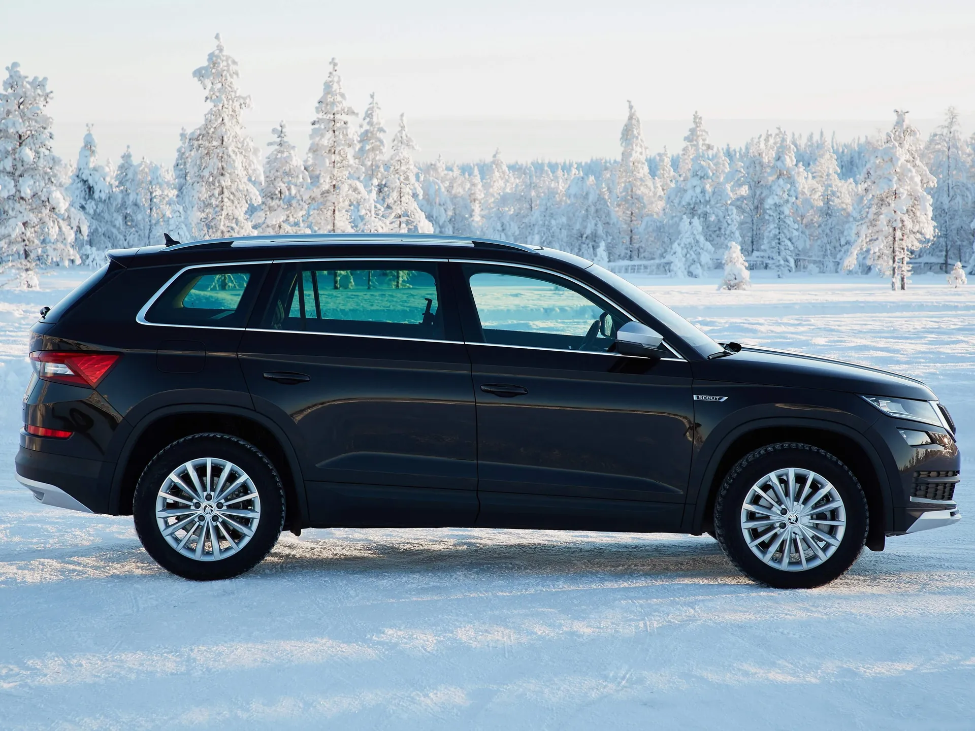 Skoda Kodiaq Scout (2018) – boční profil