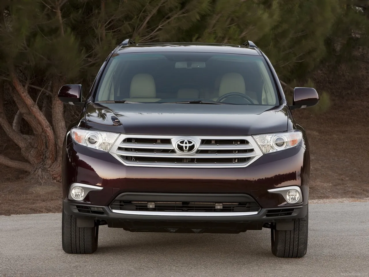 Toyota Highlander (2011) - Front