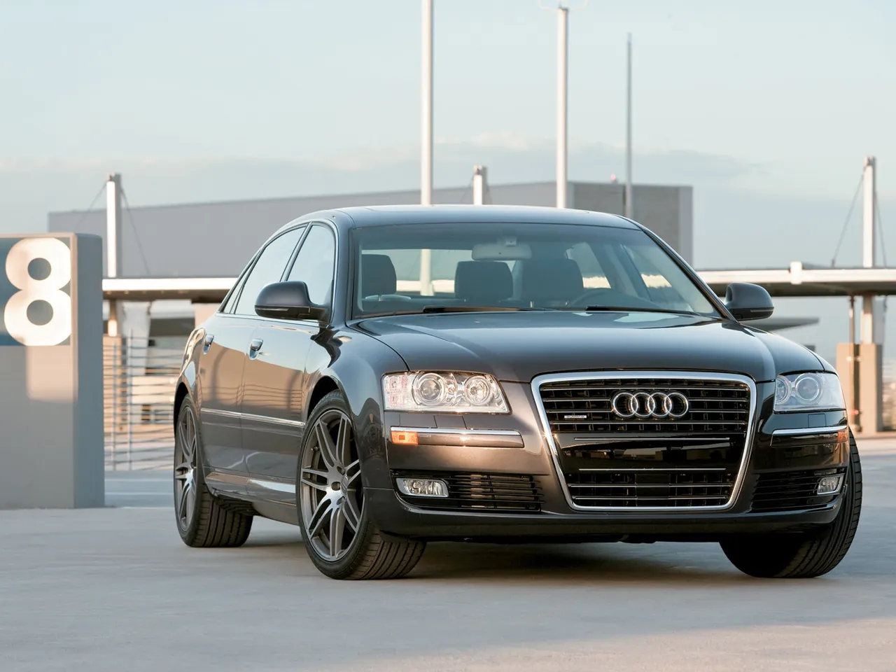 Audi A8 L (2008)