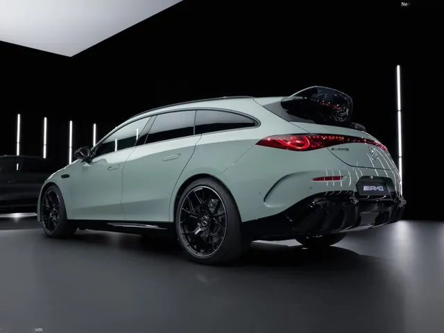 Mercedes-Benz CLA45 AMG 4Matic Shooting Brake (2027)