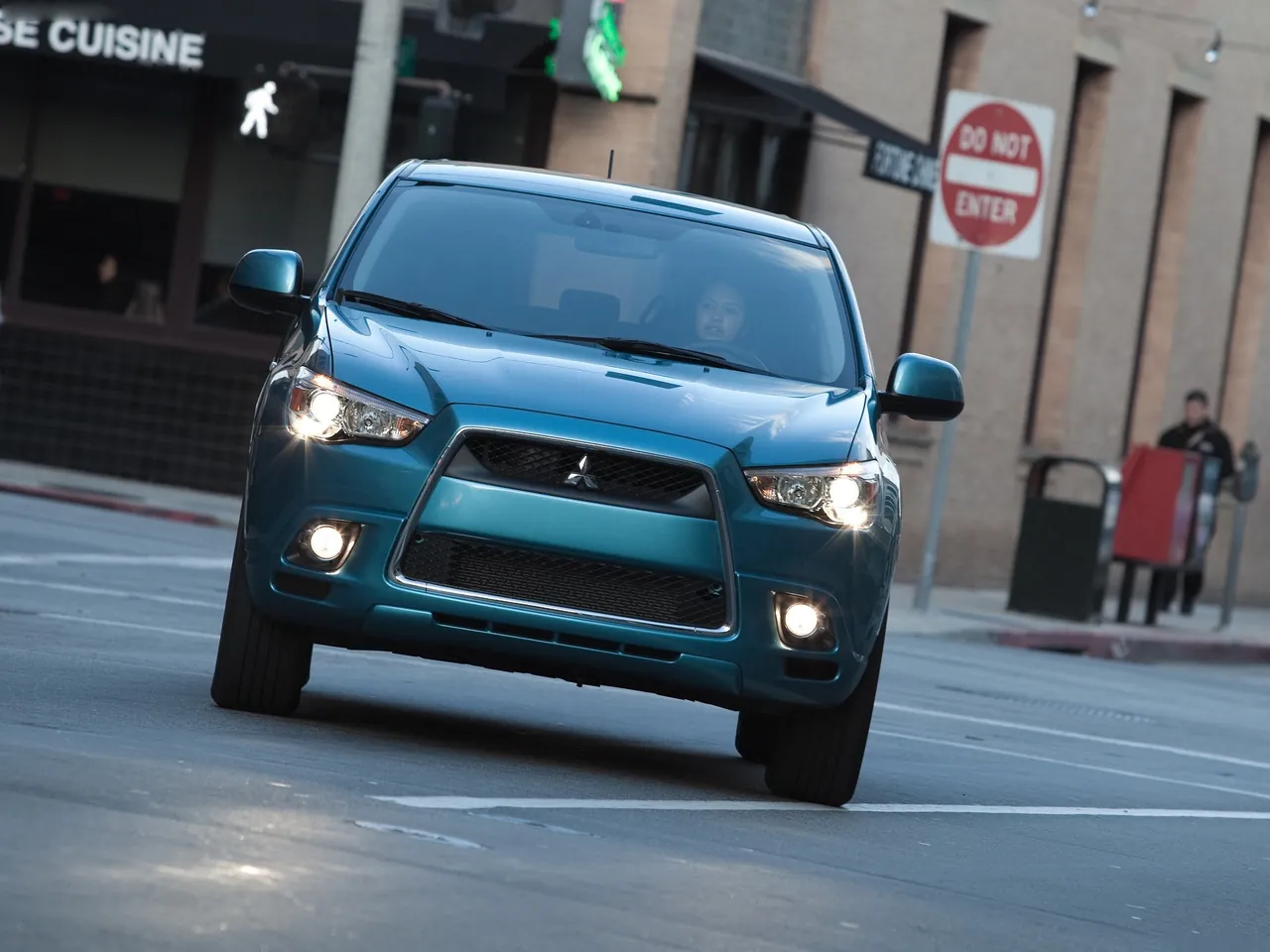 Mitsubishi CUV (2011) – zepředu