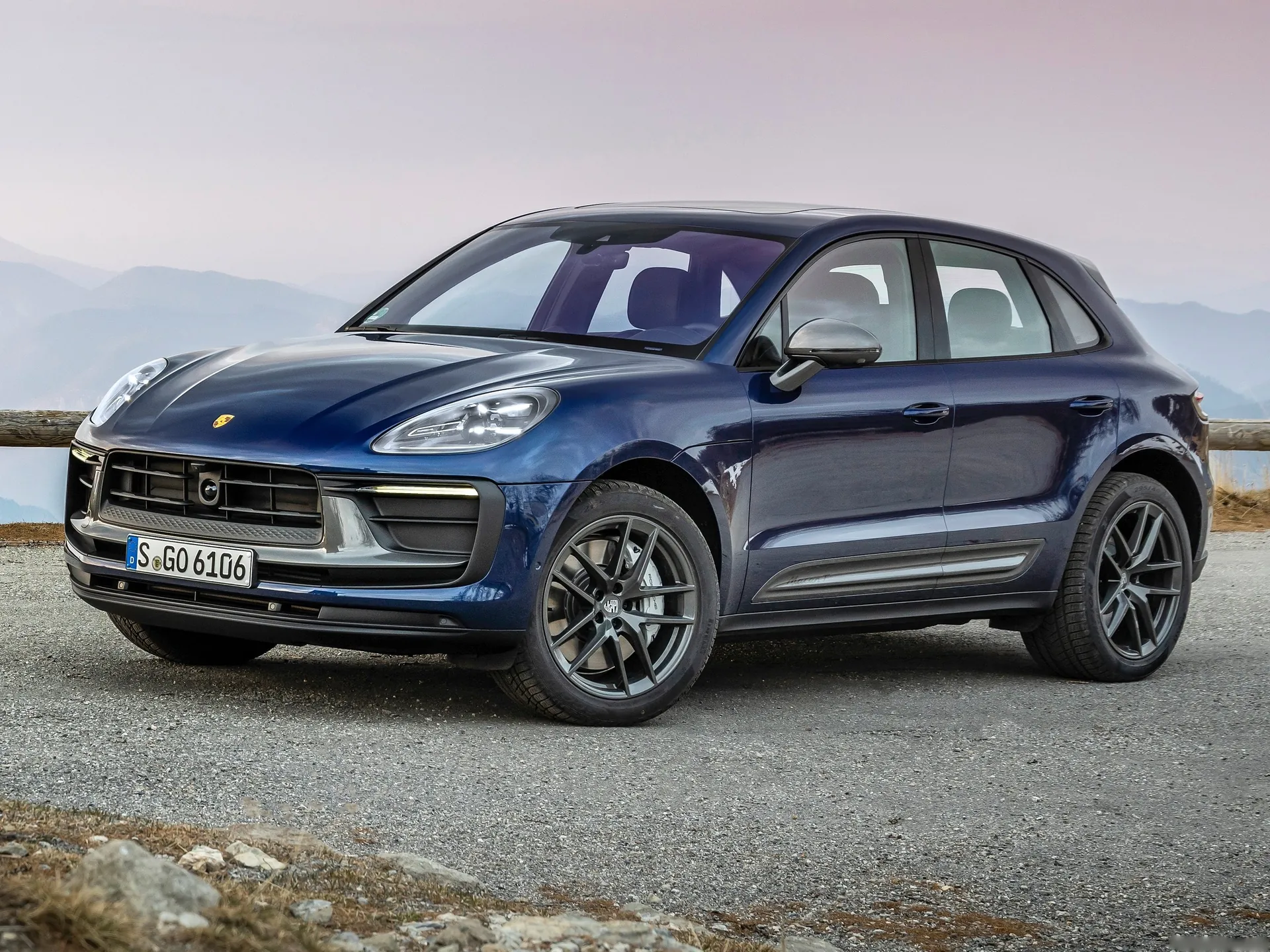 Porsche Macan T (2022)