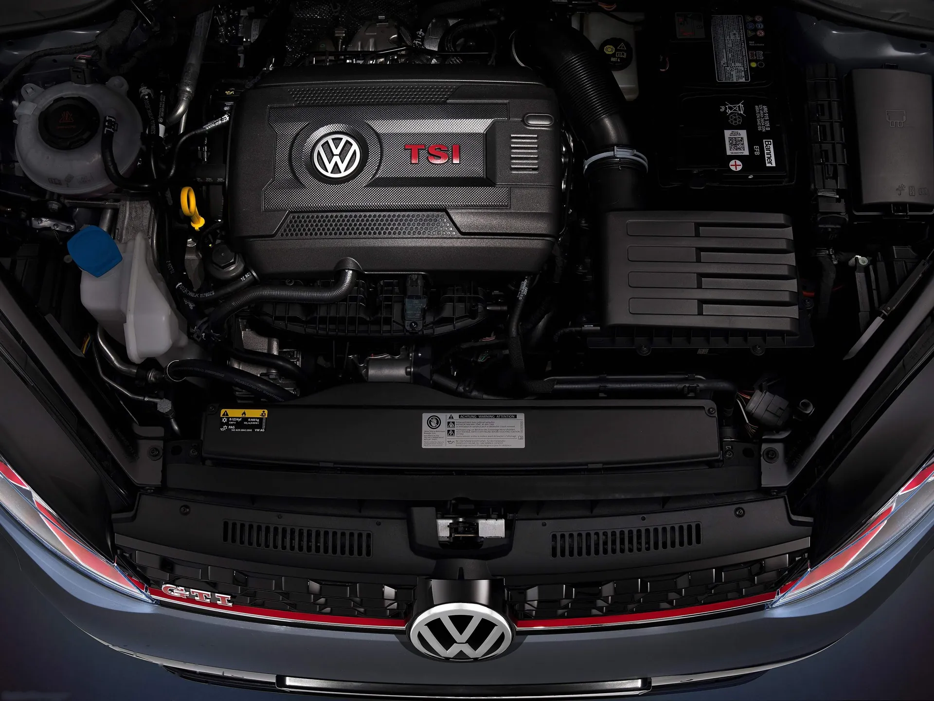 Volkswagen Golf GTI TCR Concept (2018) - Engine Bay