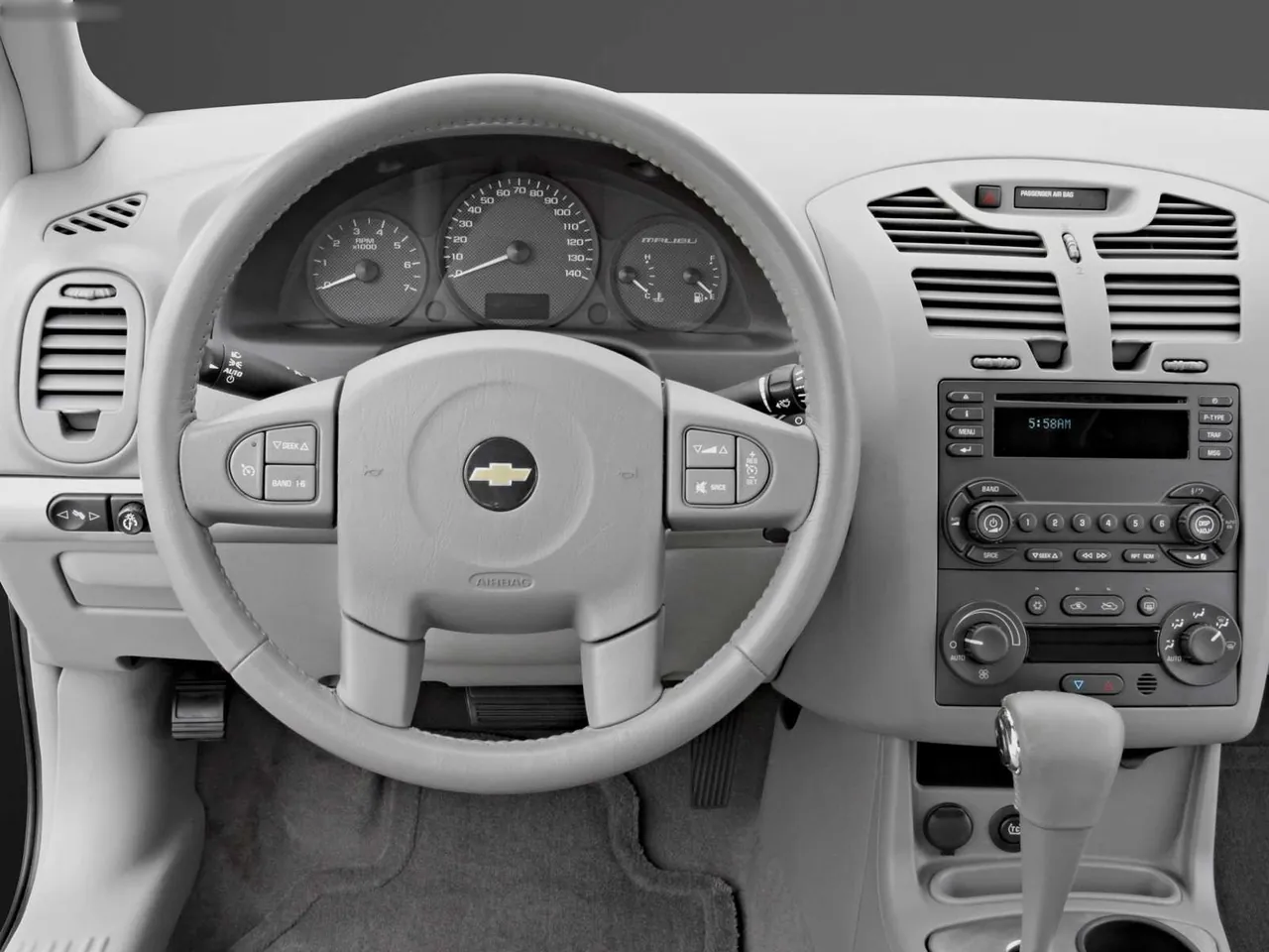 Chevrolet Malibu Maxx (2004) – interiér