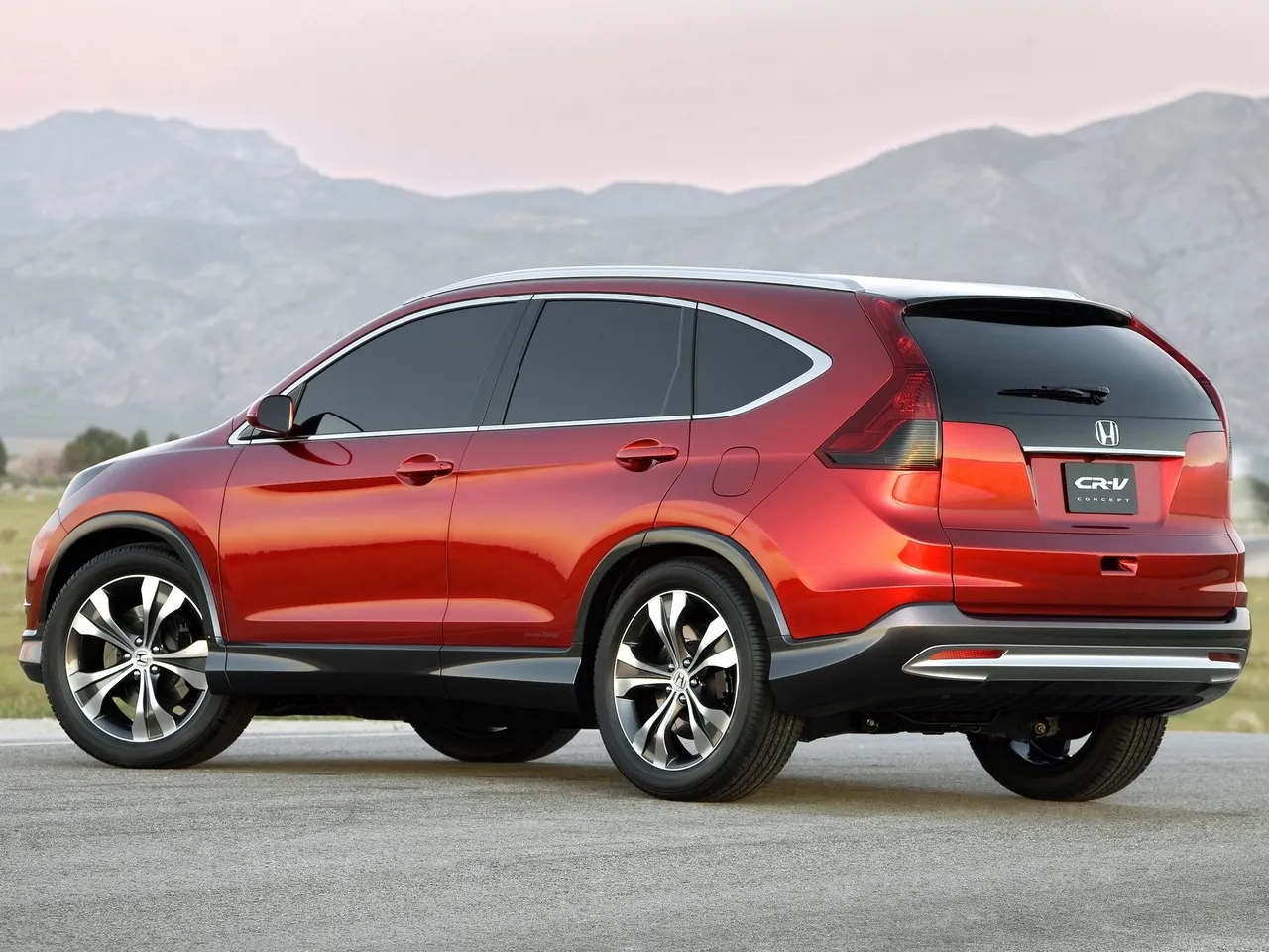 Honda CR-V Concept (2011) – zadní tříčtvrteční pohled