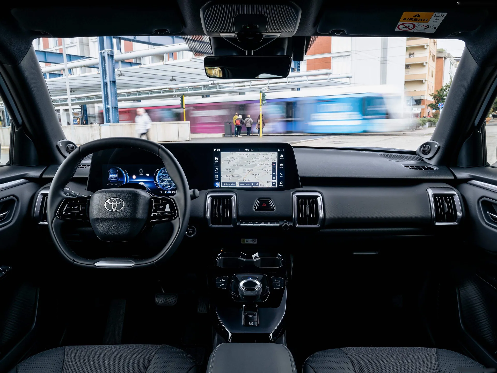 Toyota Urban Cruiser (2026) – interiér