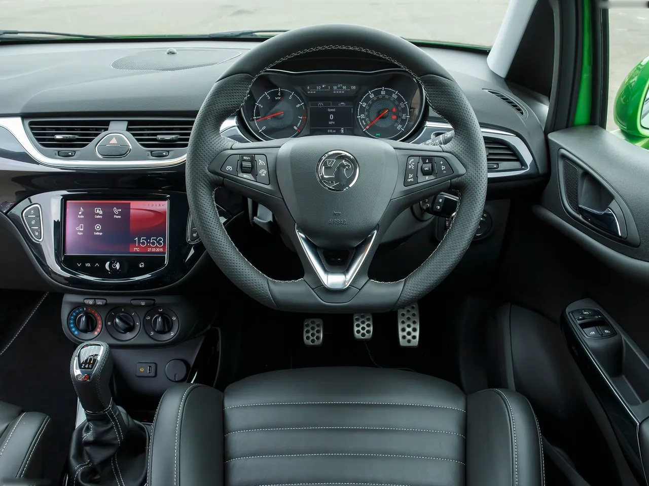 Vauxhall Corsa VXR (2016) – interiér