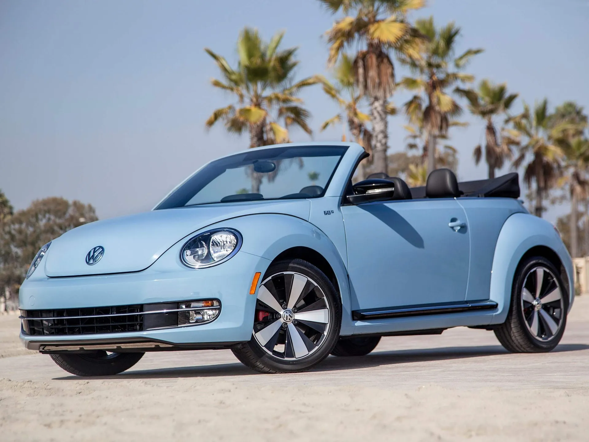 Volkswagen Beetle Convertible (2013)