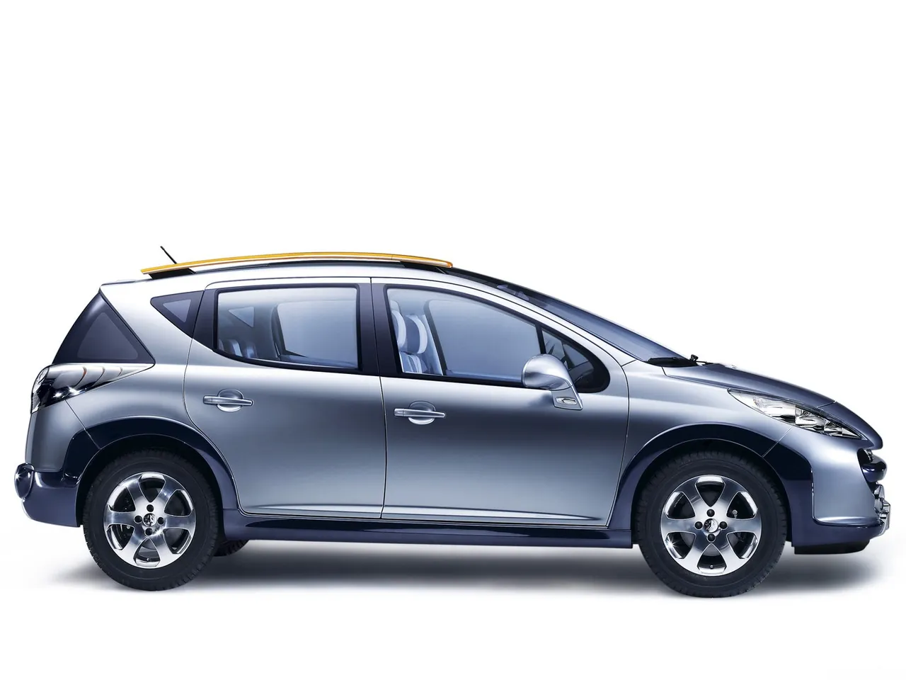 Peugeot 207 SW Outdoor Concept (2007) – boční profil