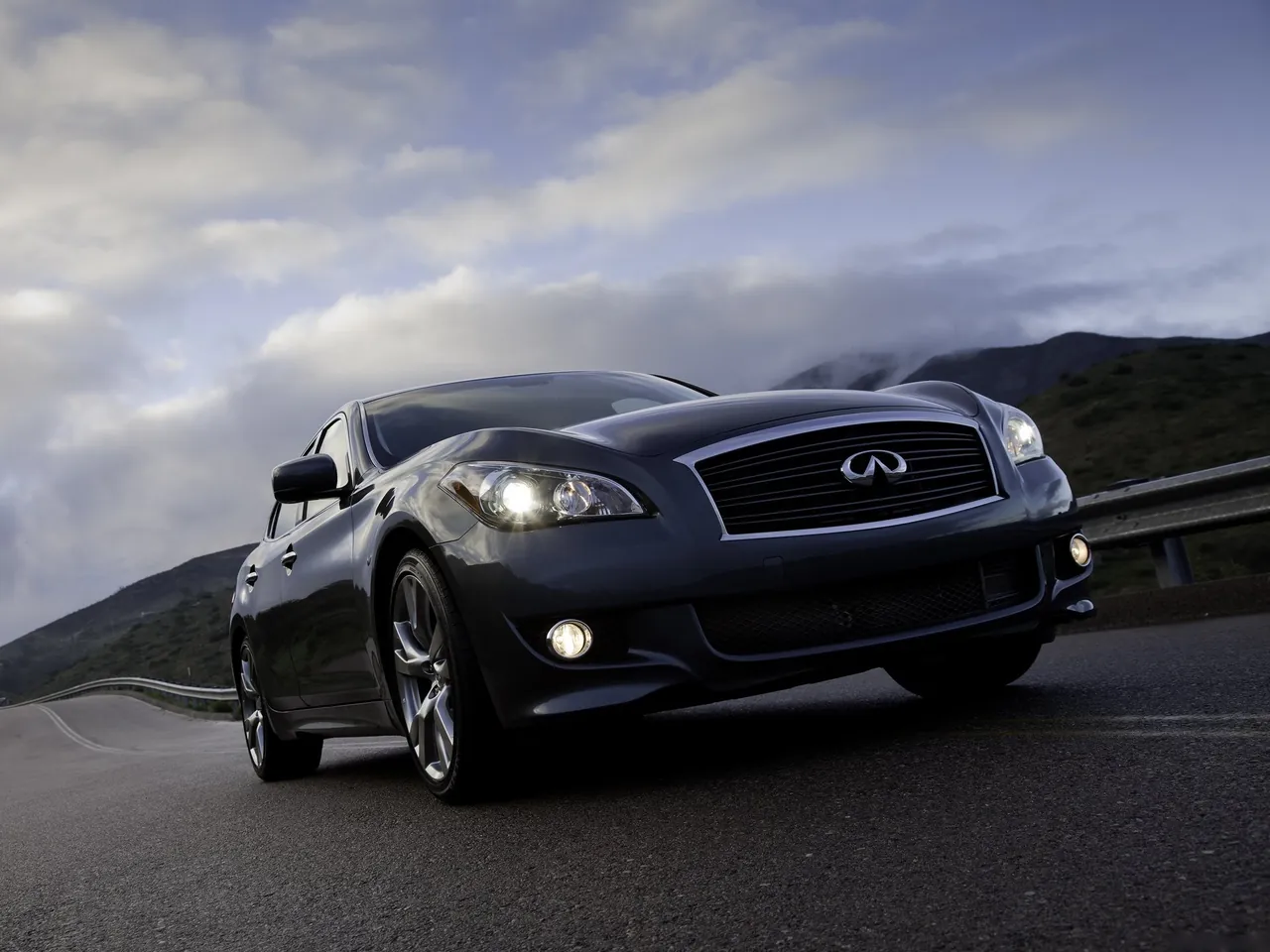 Infiniti M (2011)