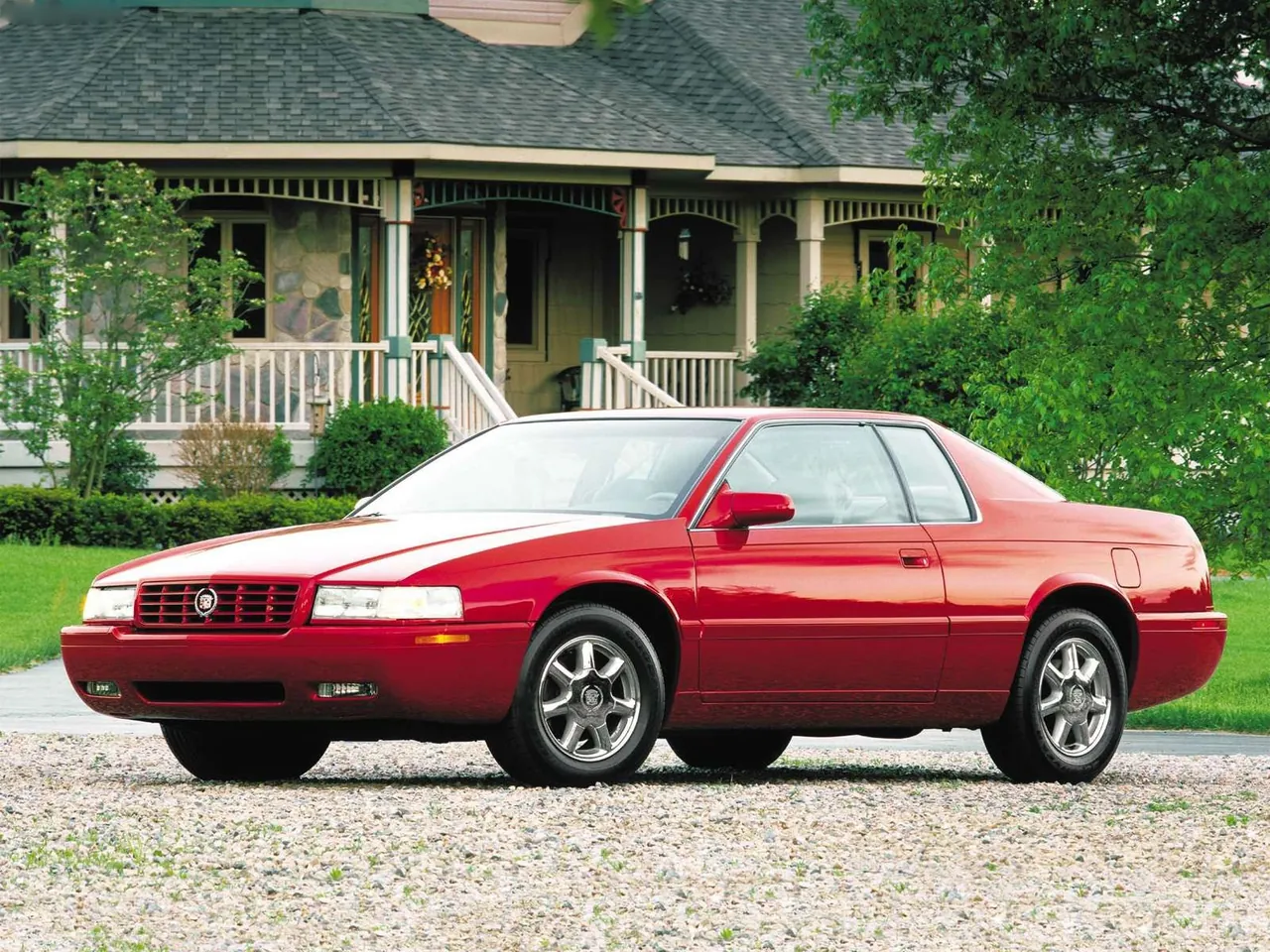 Cadillac Eldorado (2001)