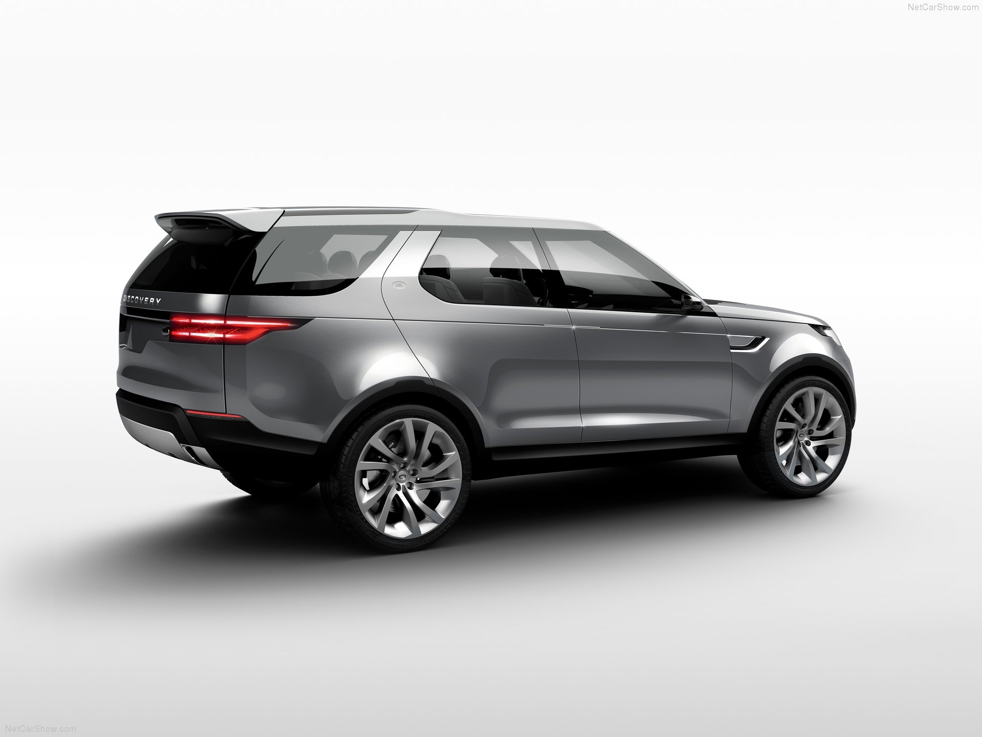 Land Rover Discovery Vision Concept (2014) – zadní tříčtvrteční pohled