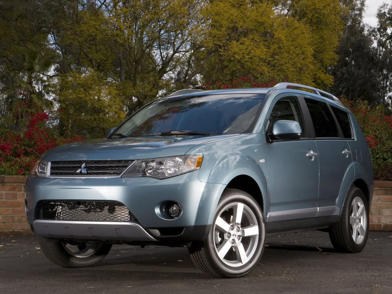 Mitsubishi Outlander (2007)