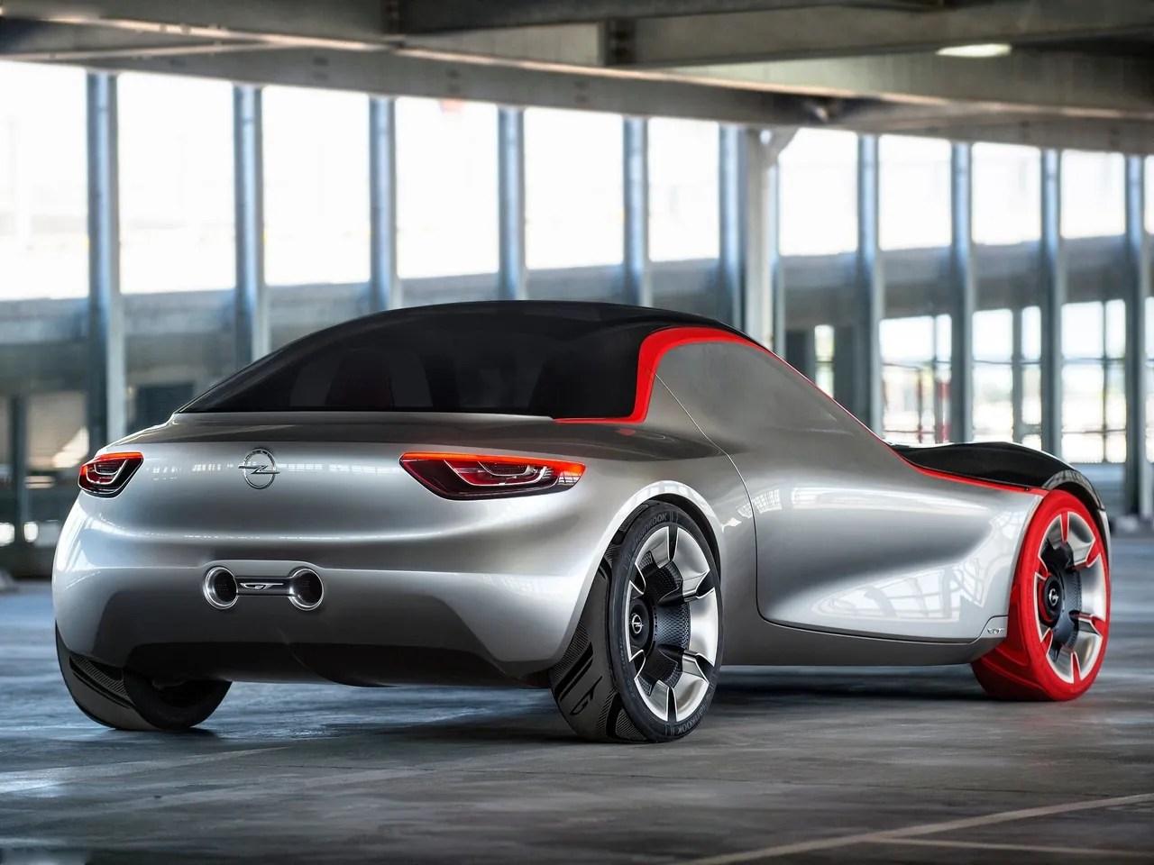 Opel GT Concept (2016) – zadní tříčtvrteční pohled