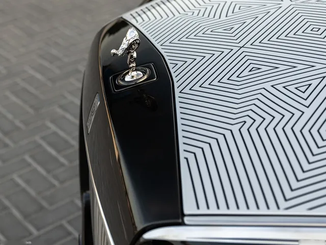 Rolls-Royce Phantom Arabesque (2026)