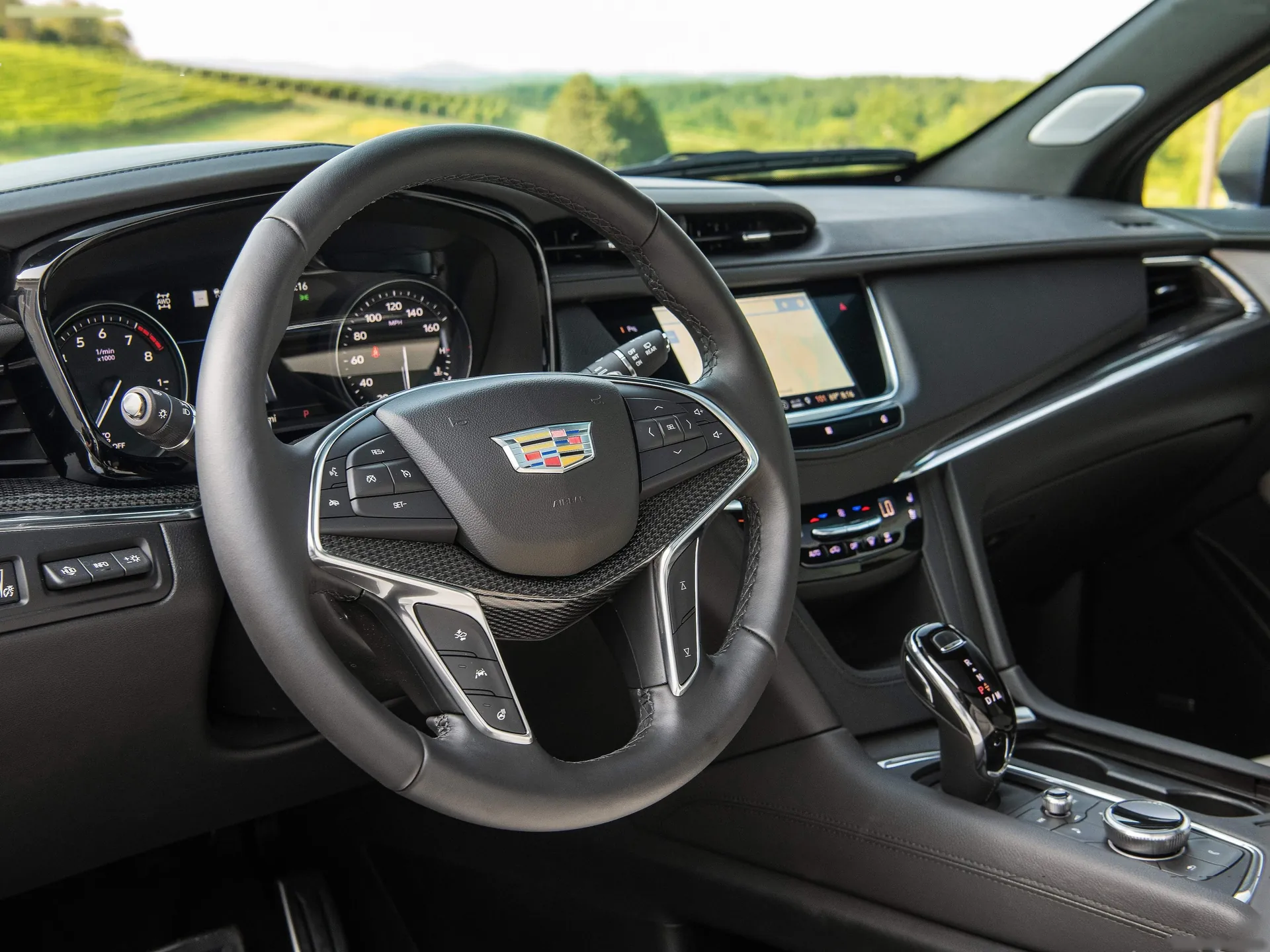 Cadillac XT5 (2020) – interiér