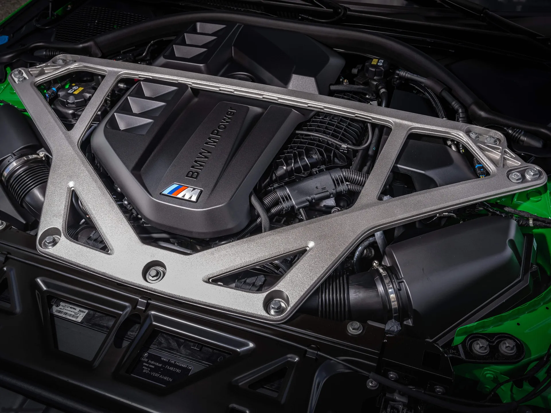 BMW M3 CS (2024) – motor