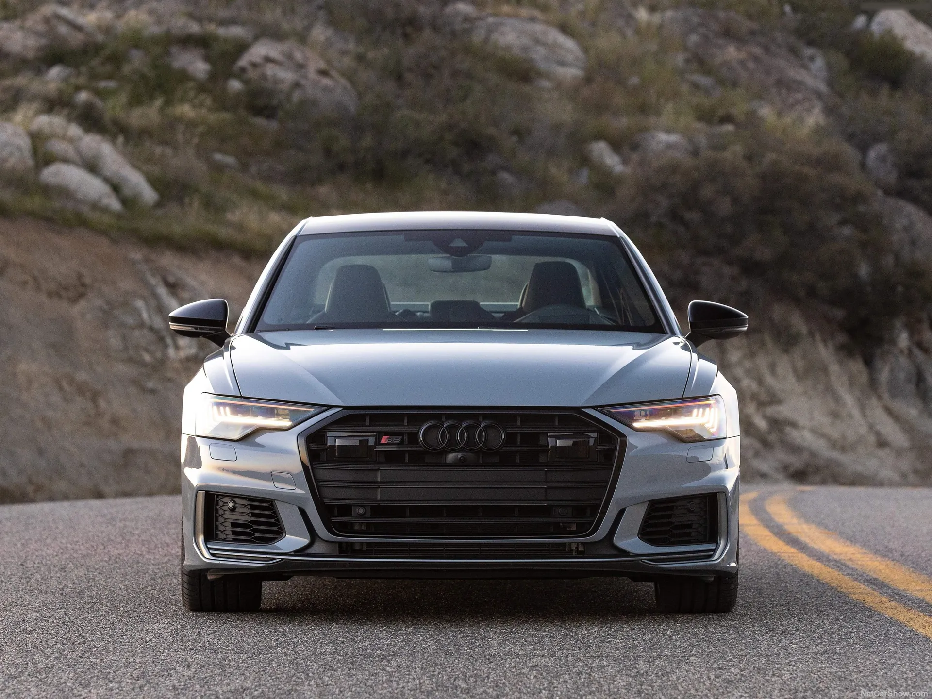 Audi S6 Design Edition [US] (2023) – zepředu