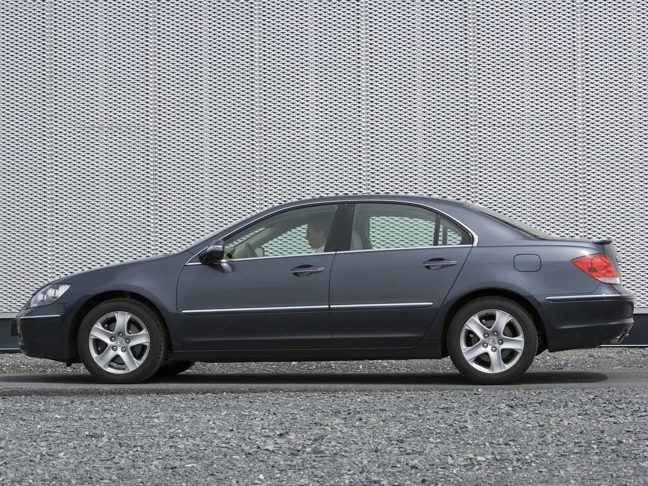 Honda Legend (2006) – boční profil
