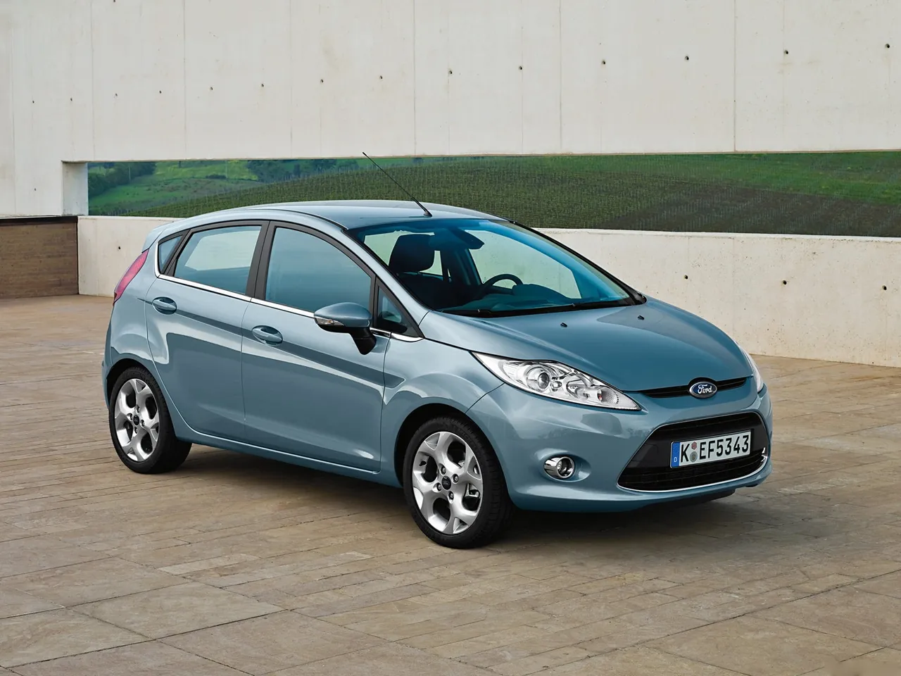 Ford Fiesta 5-door (2009)