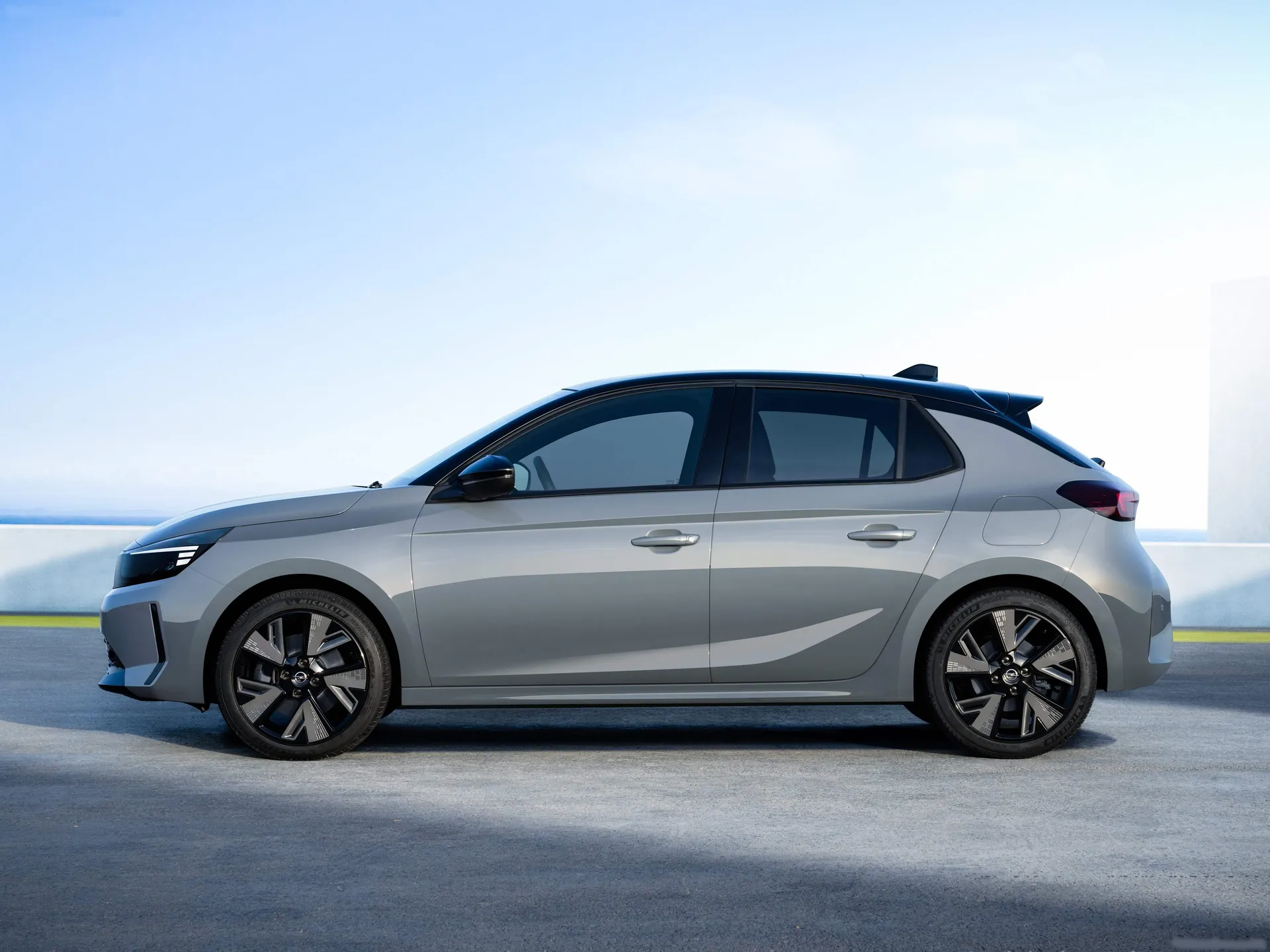 Opel Corsa (2024) – boční profil