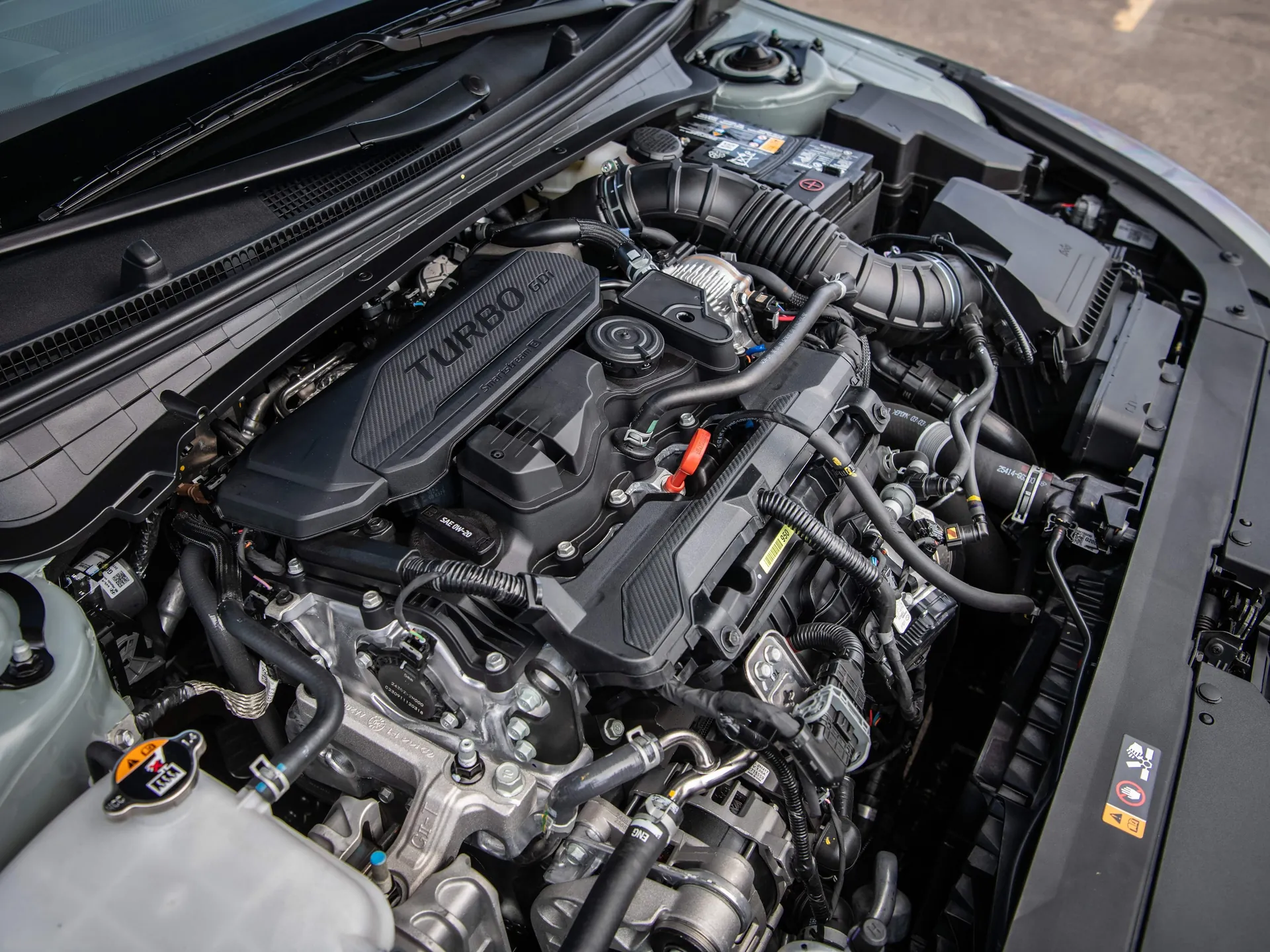 Kia K4 (2025) – motorový prostor