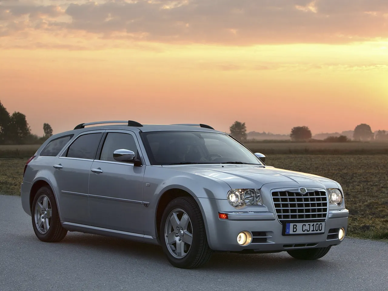 Chrysler 300C Touring (2005)
