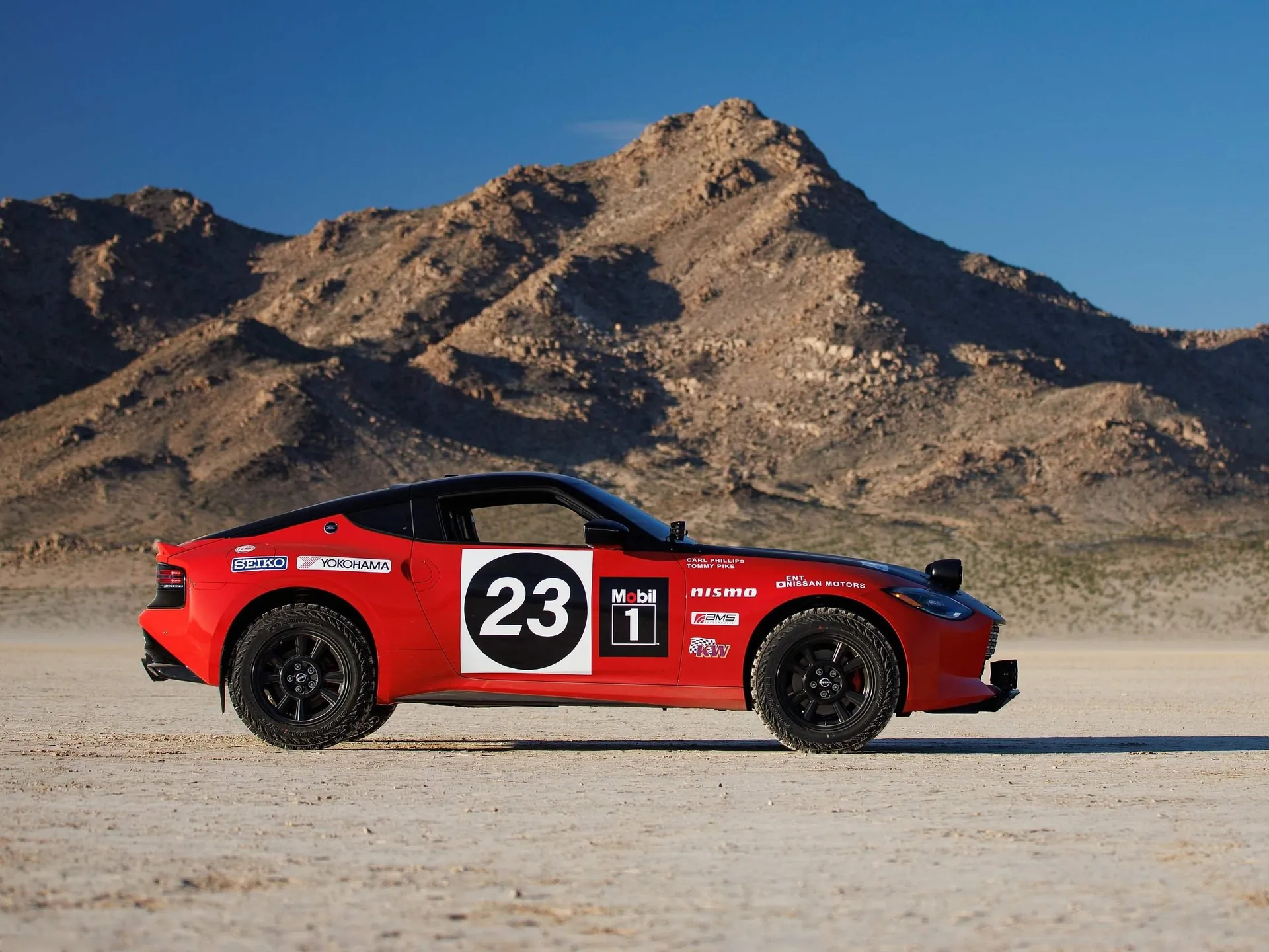 Nissan Z Safari Rally Tribute Concept (2023) – boční profil