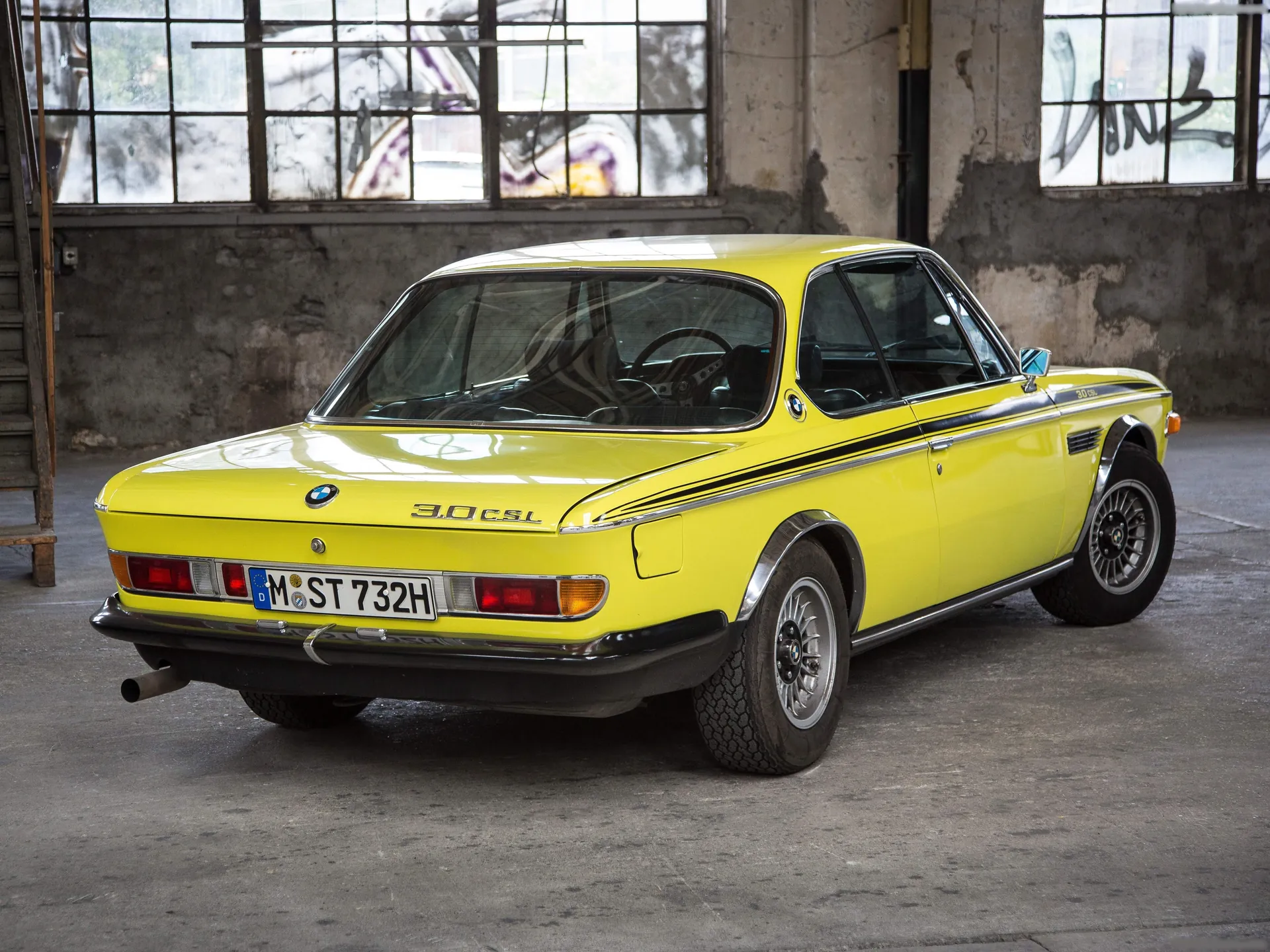 BMW 3.0 CSL (1972) – zadní tříčtvrteční pohled