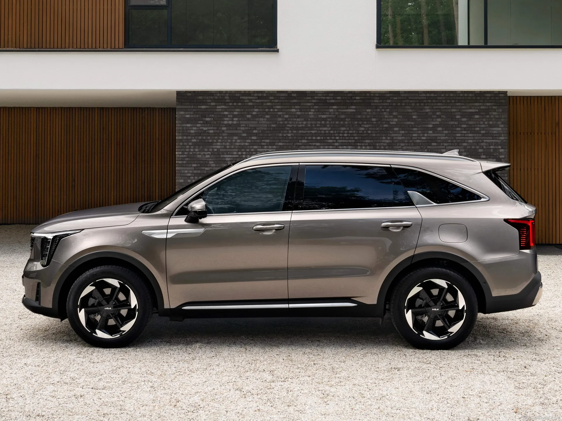 Kia Sorento [EU] (2024) – boční profil