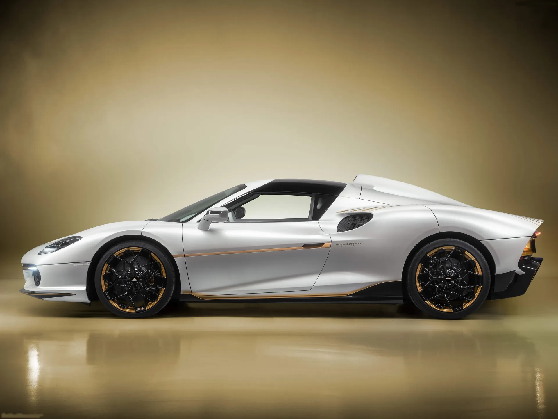 Touring Superleggera Arese RH95 Vento DOro (2024) – boční profil