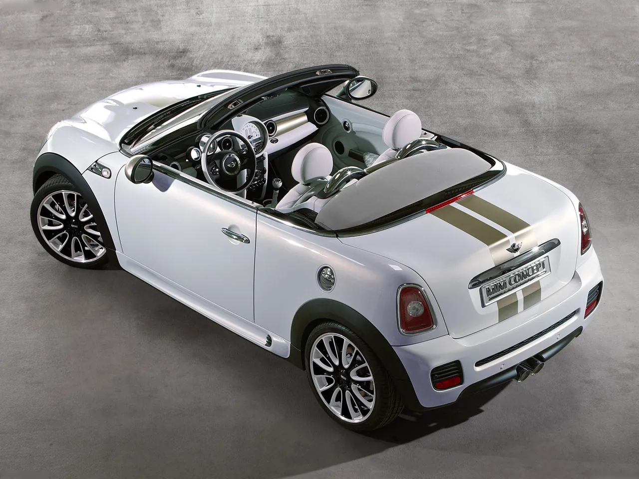 Mini Roadster Concept (2009) – zadní tříčtvrteční pohled