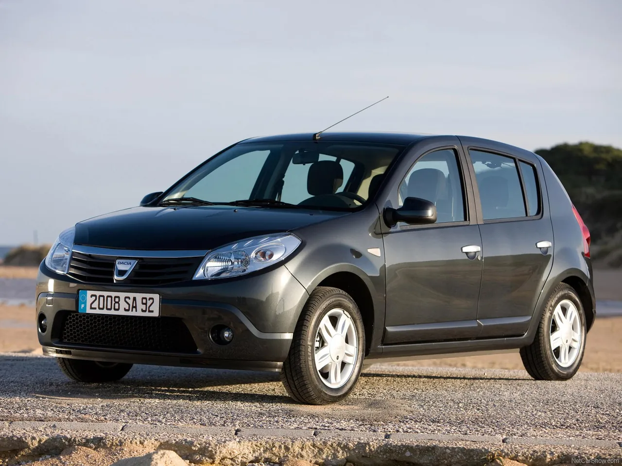 Dacia Sandero (2009)