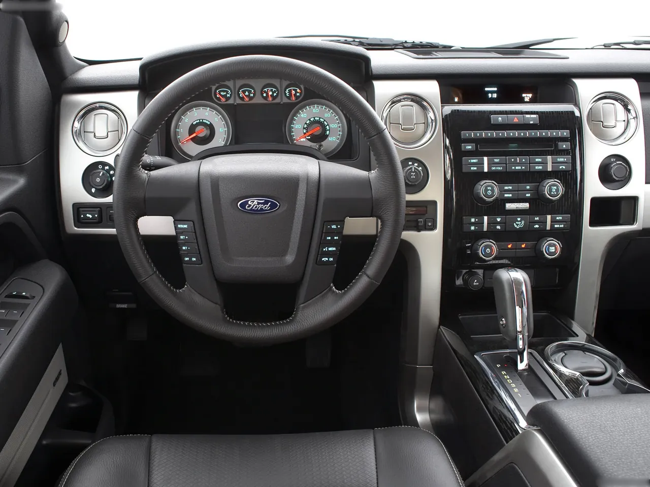 Ford F-150 FX4 (2009) - Interior