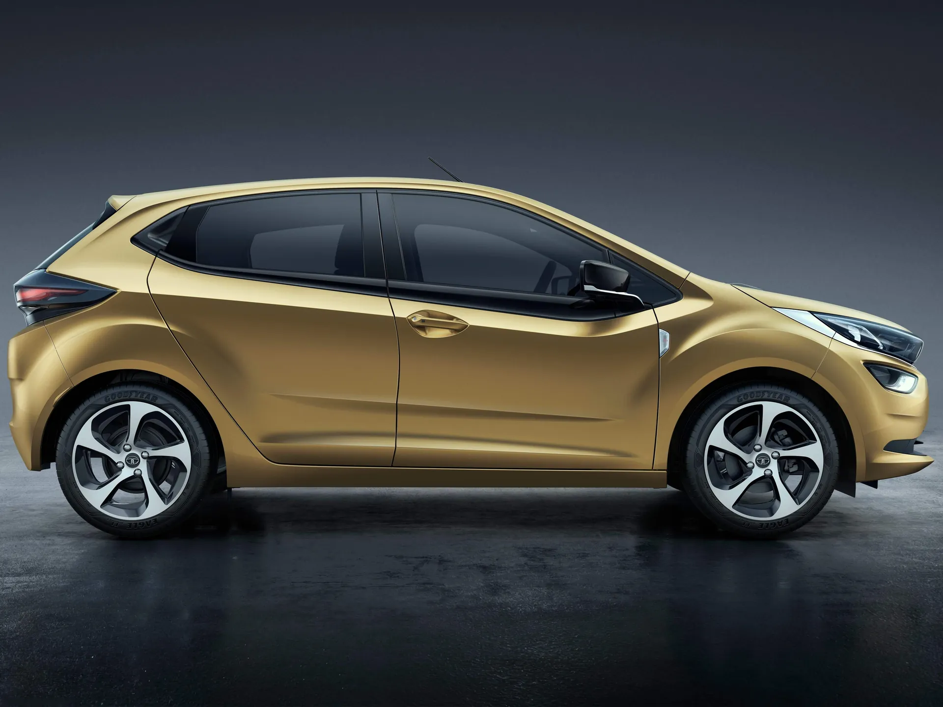 Tata Altroz (2020) – boční profil