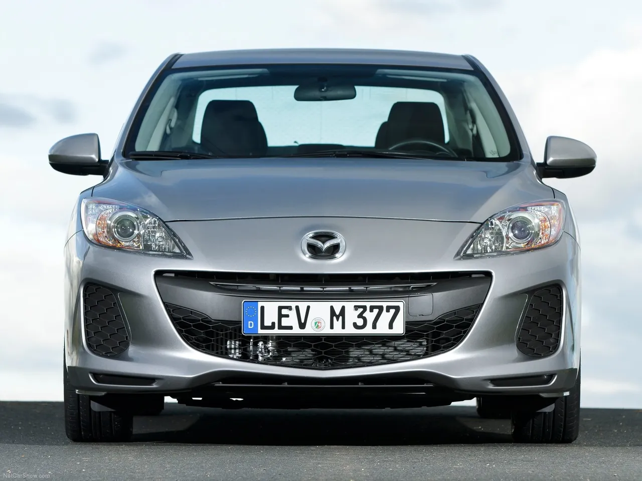 Mazda 3 Sedan (2012) – zepředu