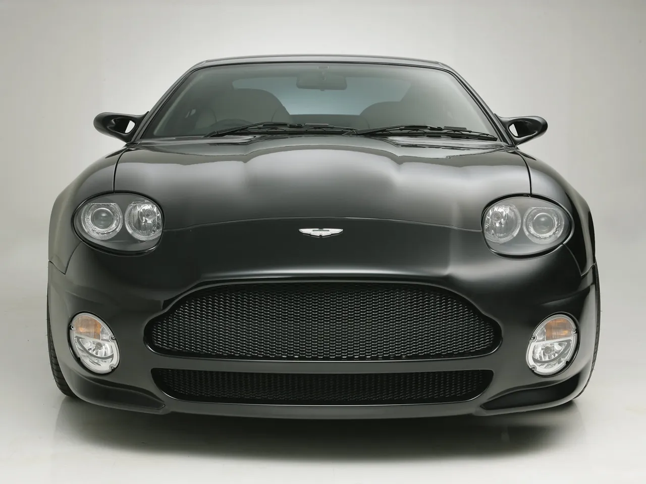 Wald Aston Martin DB7 (2005) – zepředu