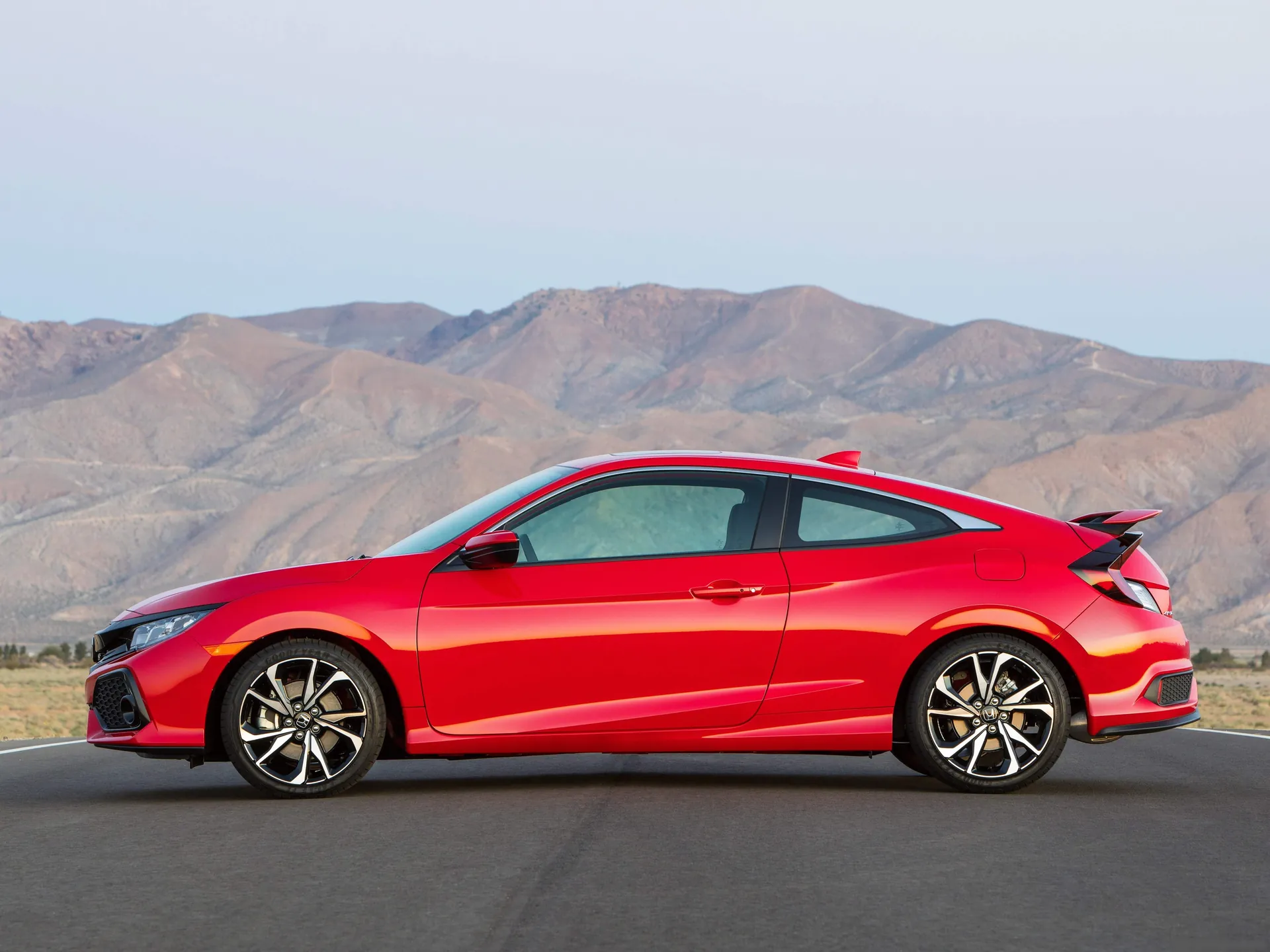 Honda Civic Si Coupe (2017) - Side Profile