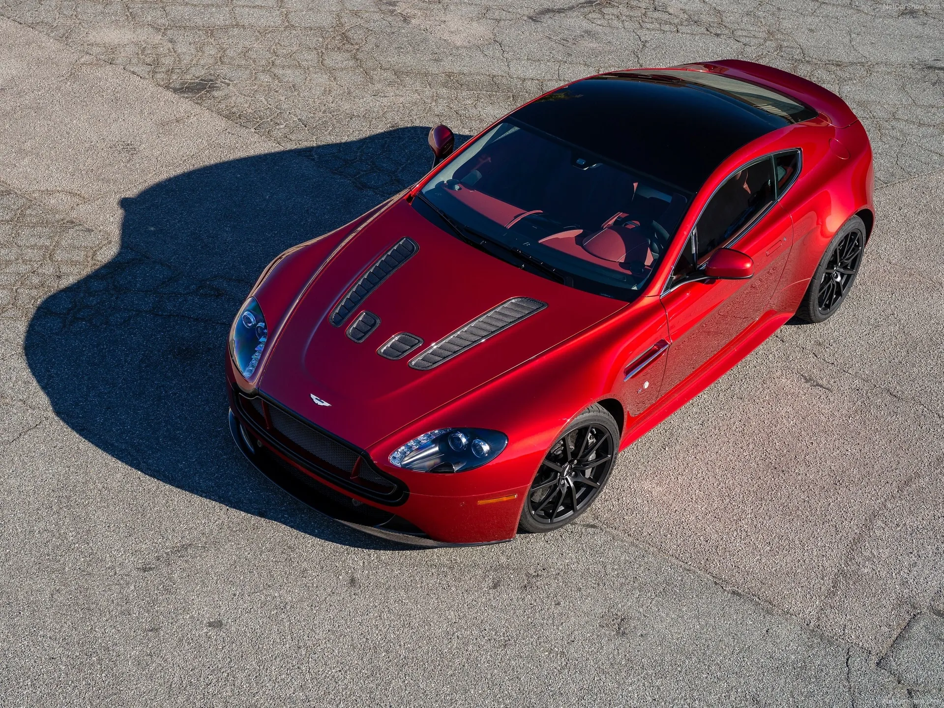 Aston Martin V12 Vantage S (2014)