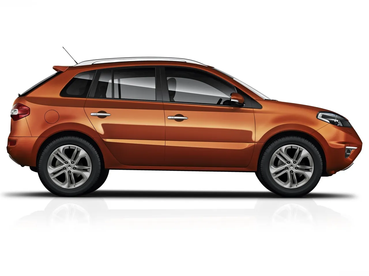 Renault Koleos (2012) – boční profil
