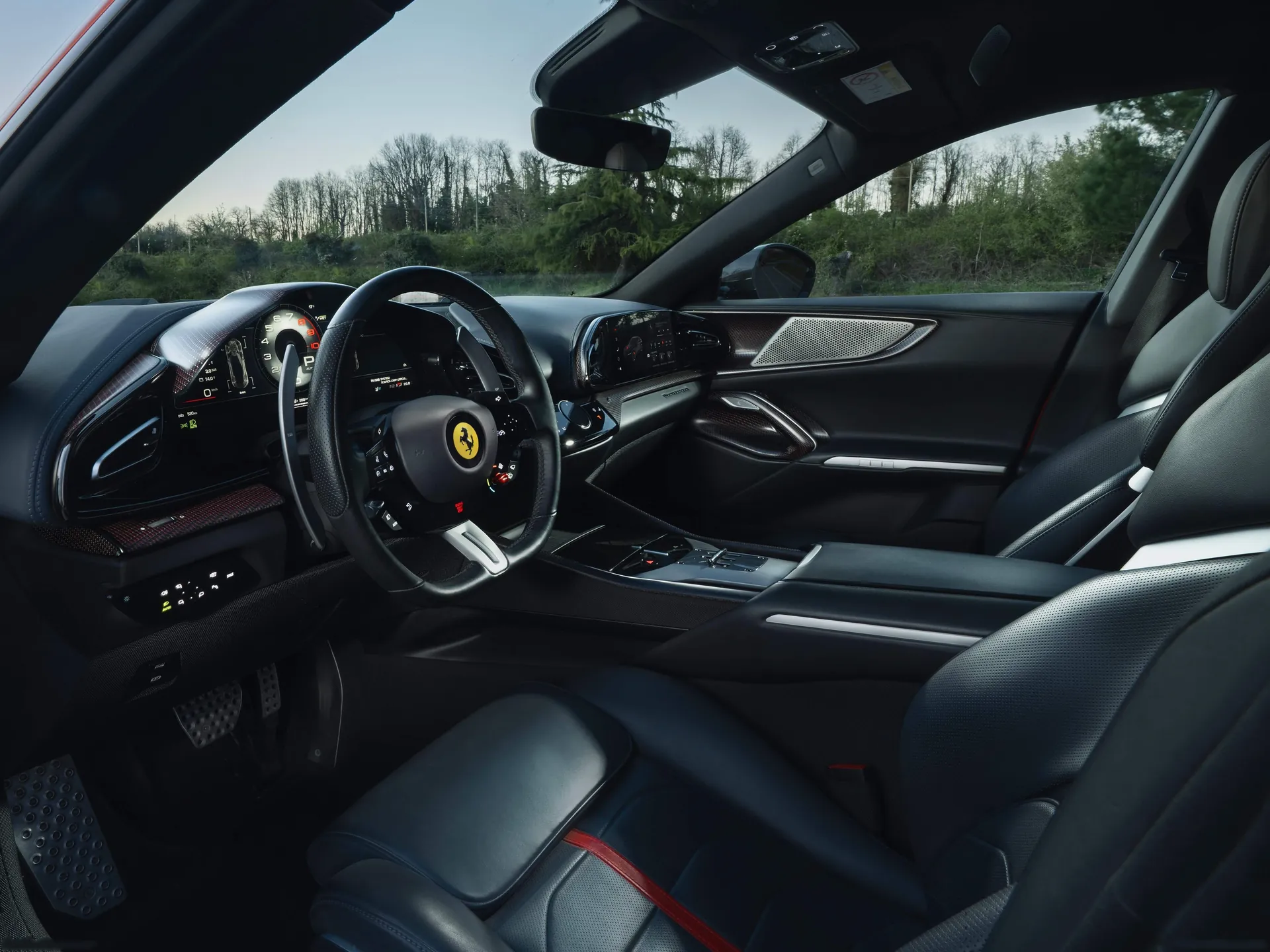 Ferrari Purosangue Handling Speciale (2027) – interiér