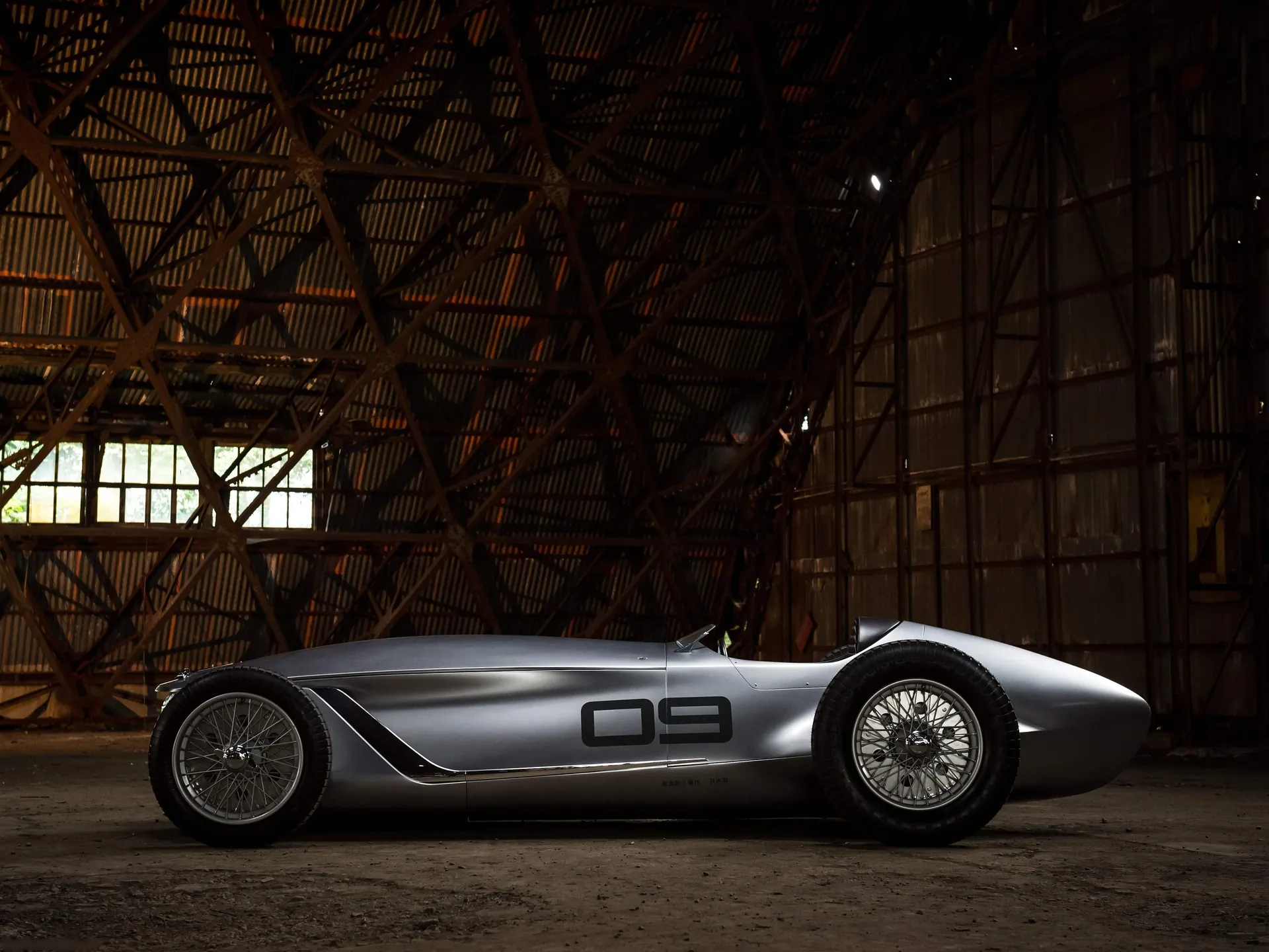 Infiniti Prototype 9 Concept (2017) – boční profil