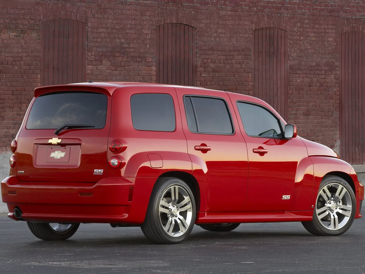 Chevrolet HHR SS (2008) – zadní tříčtvrteční pohled
