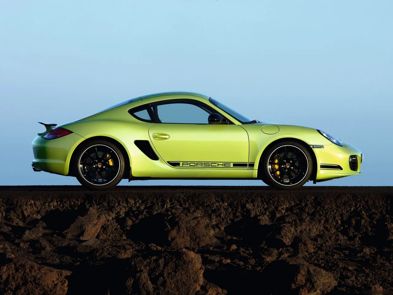 Porsche Cayman R (2011) – boční profil